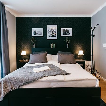 Luxury Downtown Appartement Mit Garage Štýrský Hradec Exteriér fotografie