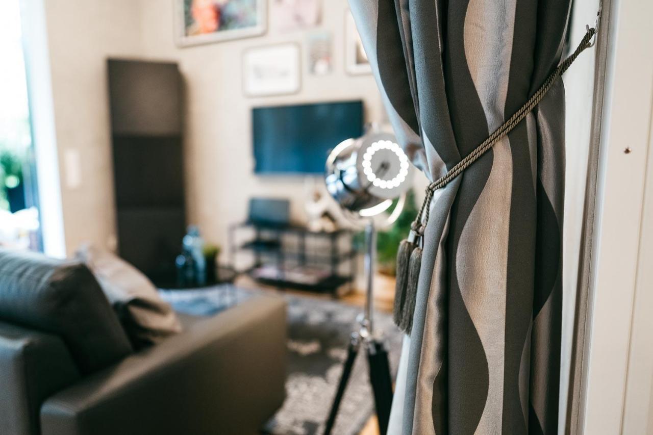 Luxury Downtown Appartement Mit Garage Štýrský Hradec Exteriér fotografie