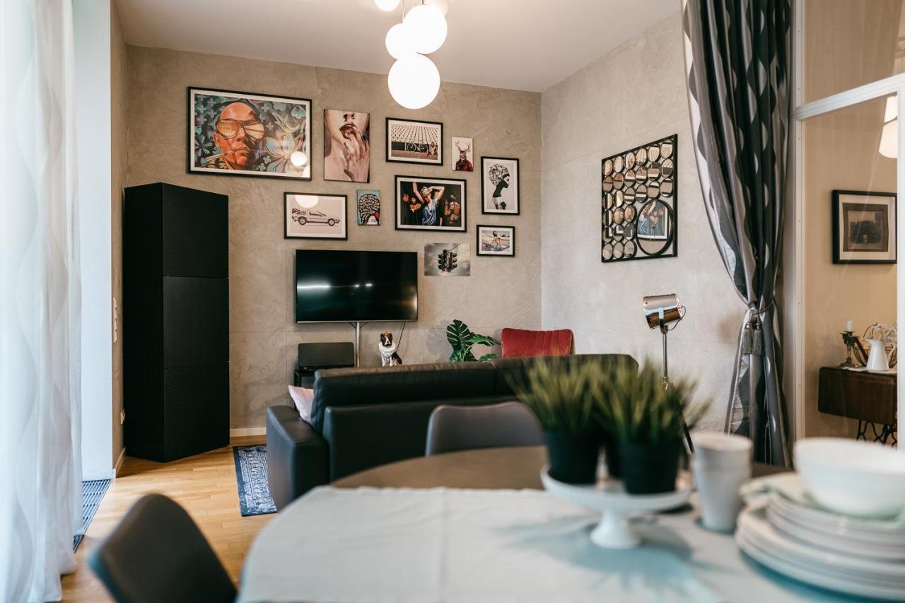 Luxury Downtown Appartement Mit Garage Štýrský Hradec Exteriér fotografie